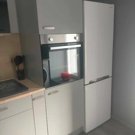 Apartment T2 Meuble Situe A 54970 *