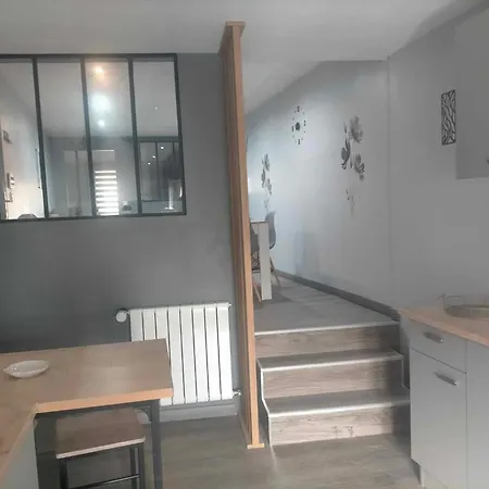 T2 Meuble Situe A 54970 Apartment *
